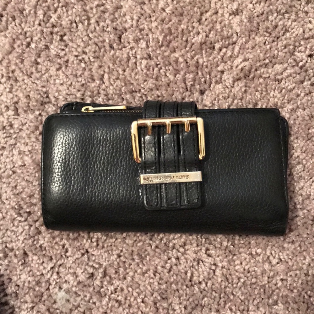 Michael Kors wallet